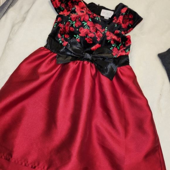 Girls dress - Picture 2 of 4